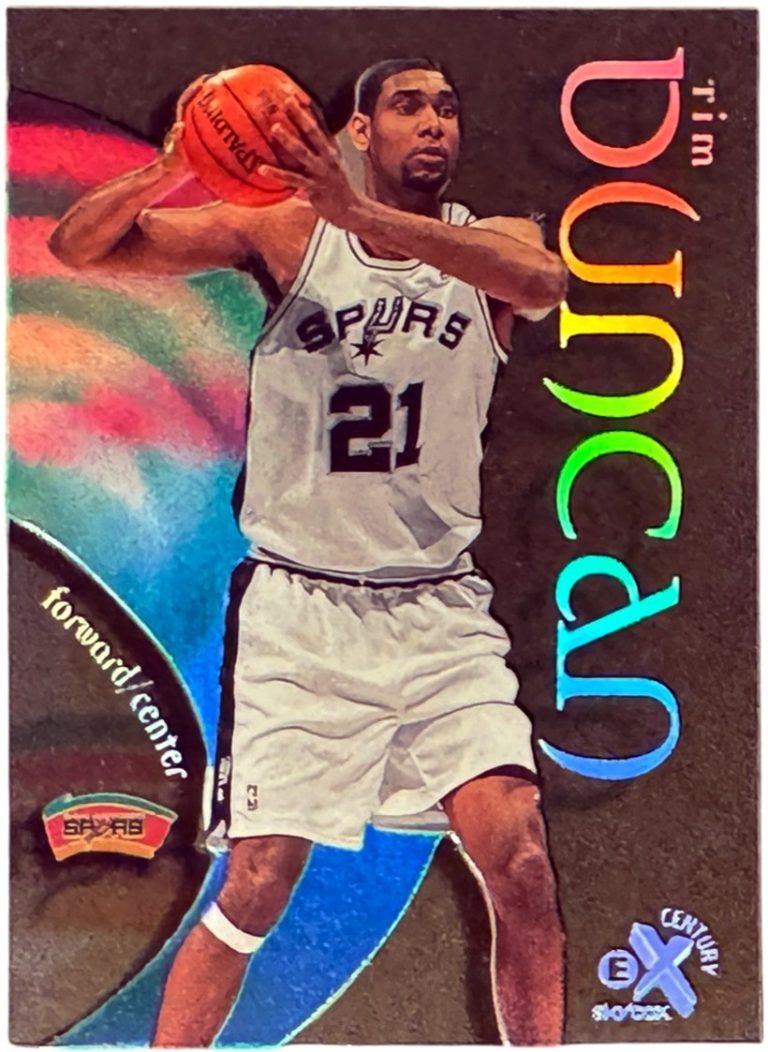 Tim Duncan 1999-00 SkyBox E-X Century Card #7   (San Antonio Spurs/HOF)
