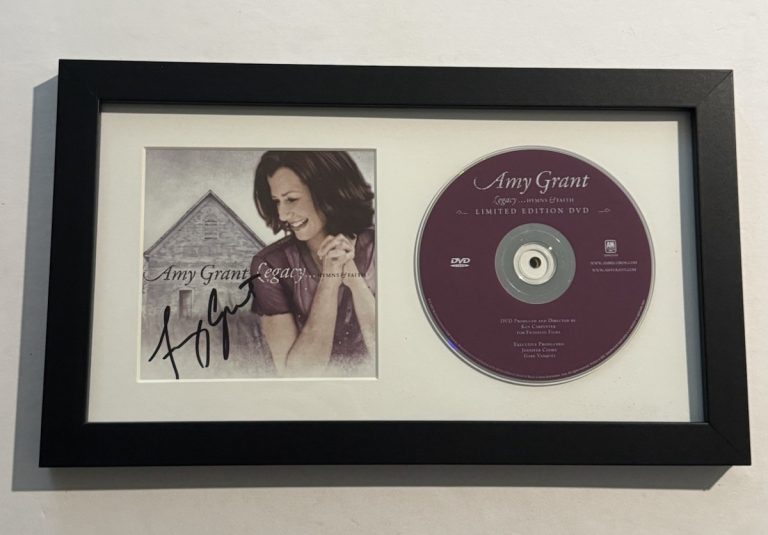 AMY GRANT SIGNED AUTOGRAPHED FRAMED MATTED CD CHRISTIAN COUNTRY SINGER COA