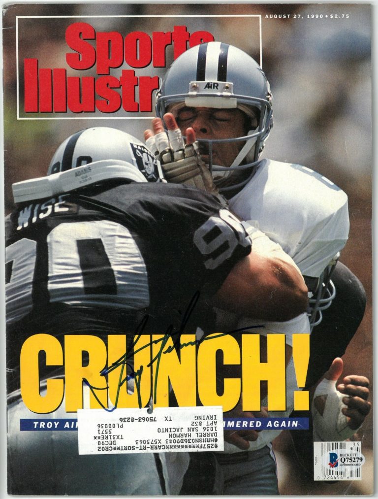 Troy Aikman signed Dallas Sports Illustrated Full Magazine 8/27/1990 Beckett/BAS