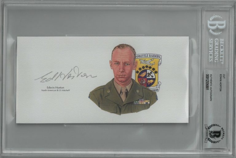 Edwin Horton signed 6.5”x3.5” cut sig Doolittle Raiders Crew 10 – BAS/Beckett