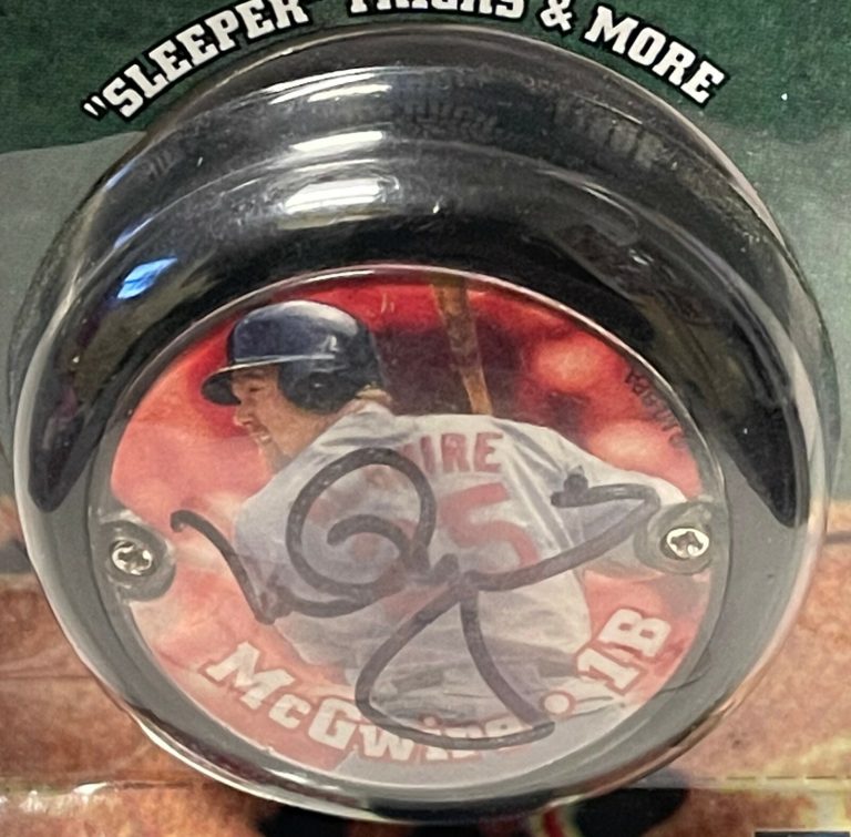 Mark McGwire signed St. Louis Cardinals MLB/Racing Champions Superstar YO-YO-JSA