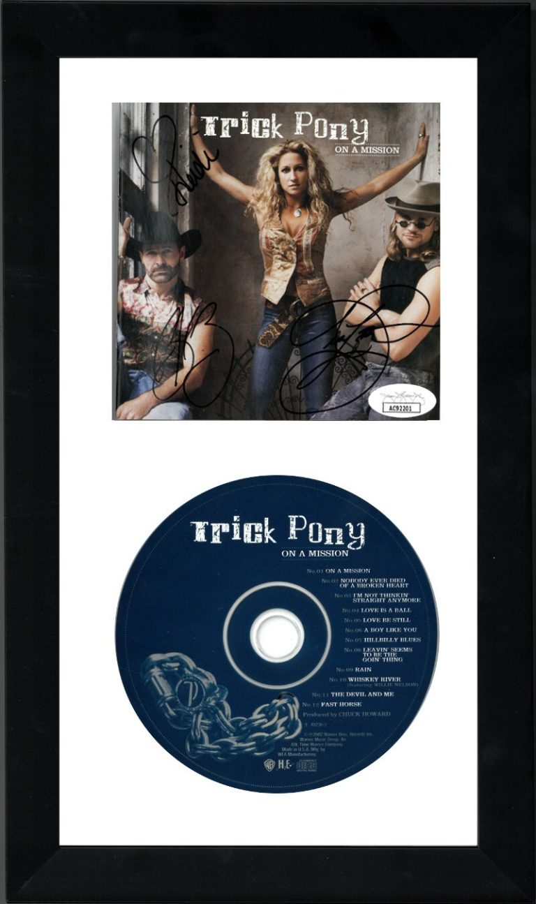 Trick Pony Band Signed 2002 On A Mission Album Cover Booklet w/ CD 3 sigs – JSA