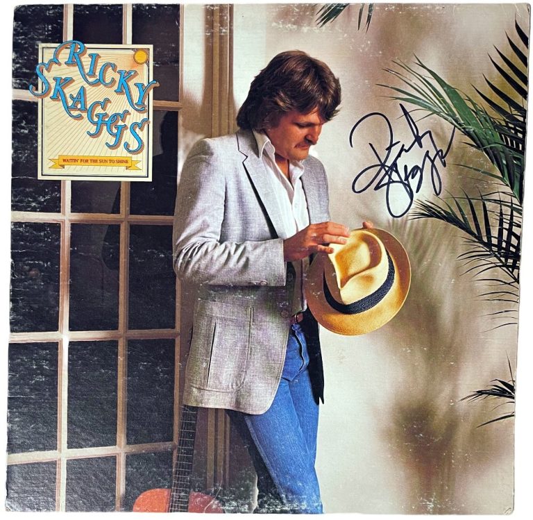 Ricky Skaggs signed 1981 Waitin  For the Sun To Shine Album Cover/LP/Record- JSA