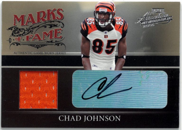 Chad Johnson signed 2006 Donruss Playoff Auto/Game Worn Card #MW-23- 042/100