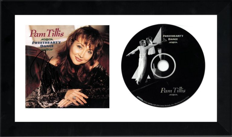 Pam Tillis signed 1994 Sweetheart's Dance Album Cover Booklet w/ CD Framed- JSA