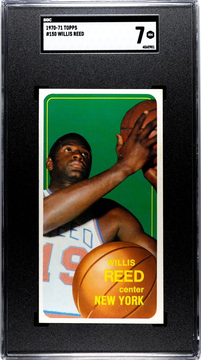 Willis Reed 1970-71 Topps Card #150- SGC Graded 7 NM (New York Knicks)