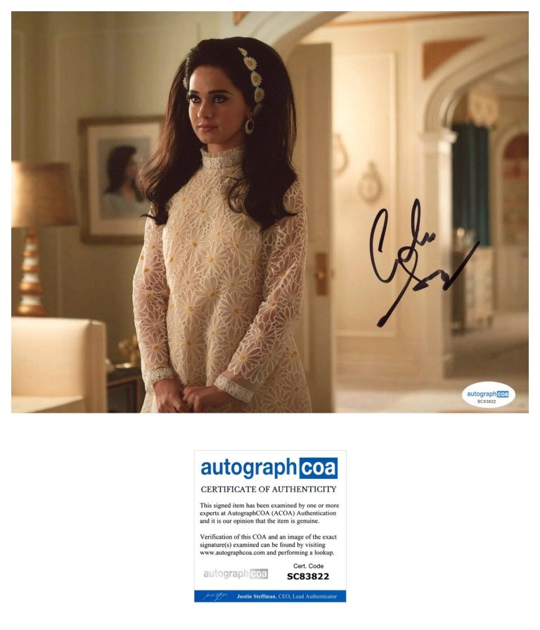 Cailee Spaeny ‘Priscilla’ Actress Signed 8x10 Photo ACOA COA PROOF