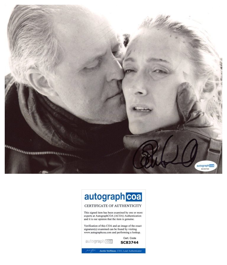 Caroline Goodall ‘Cliffhanger’ Signed 8x10 Photo ‘Kristel’ ACOA