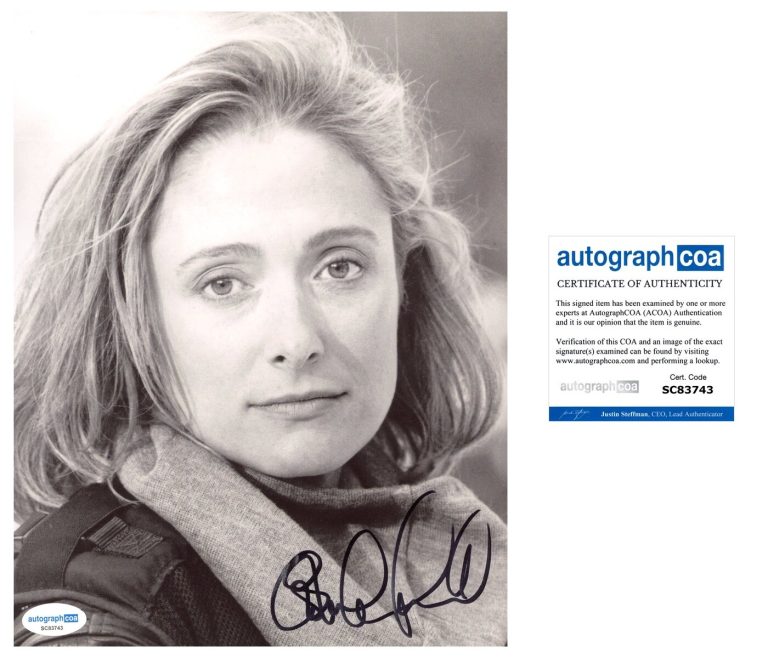 Caroline Goodall ‘Cliffhanger’ Signed 8x10 Photo ‘Kristel’ ACOA
