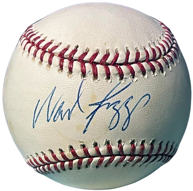 Wade Boggs signed Official Rawlings Major League Baseball- COA (Red Sox/Yankees)