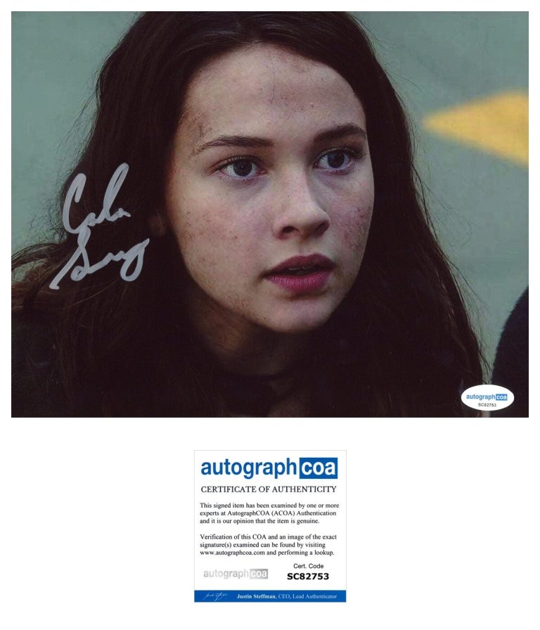 Cailee Spaeny ‘Pacific Rim: Uprising’ Signed 8x10 Photo ‘Amara’ ACOA PROOF