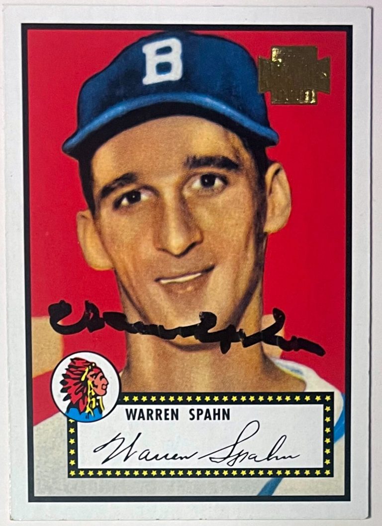 Warren Spahn signed 2001 Topps Archives #33 On Card Auto (Boston Braves)