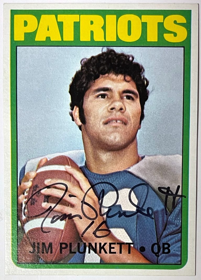 Jim Plunkett signed 1972 Topps On Card Auto RC #65- COA- CENTERED/SHARP/PATRIOTS