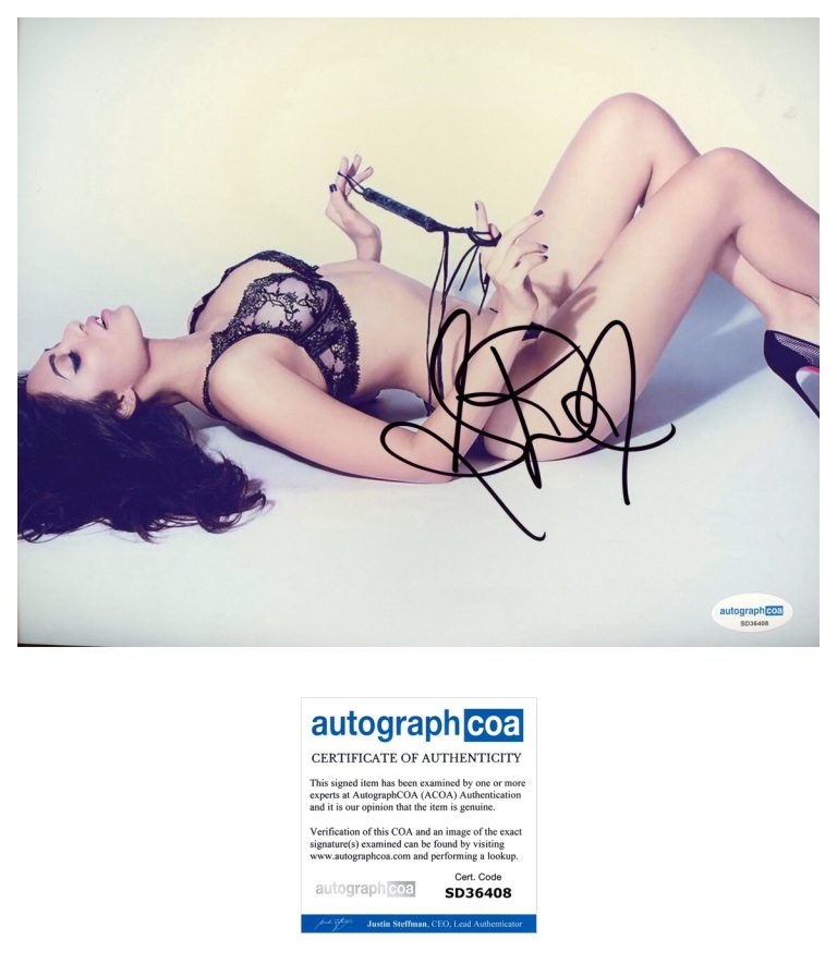 Sobhita Dhulipala ‘Monkey Man’ Sexy Actress Signed 8x10 Photo ACOA