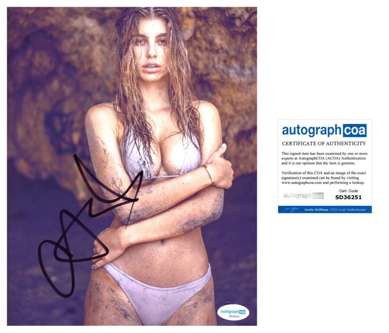 Camila Morrone Signed Autographed 8x10 Photo Model Sexy Actress ACOA Daisy Jones