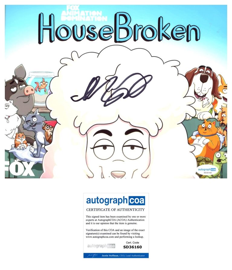 Maria Bamford ‘Housebroken’ TV Show Signed 8x10 Photo ACOA