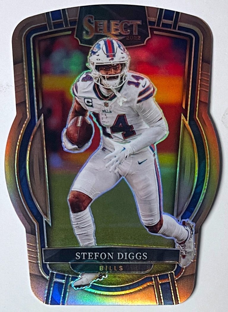 Stefon Diggs 2022 Panini Select Club Level Gold Prizm Die-Cut Card #289- /99