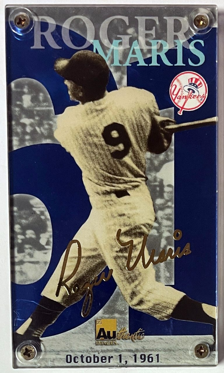 Roger Maris Authentic Images 61 Homers 24K Gold Facsimile Signature Card /10000