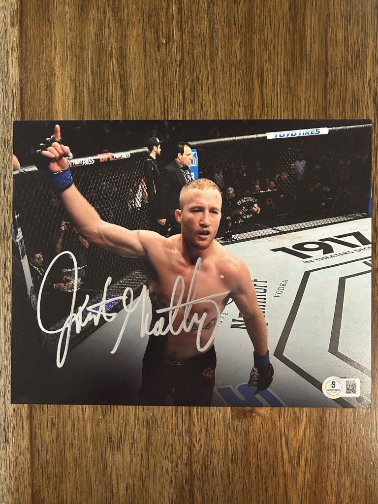 Justin Gaethje Signed 8x10 Photo Autograph MMA UFC Beckett The Highlight