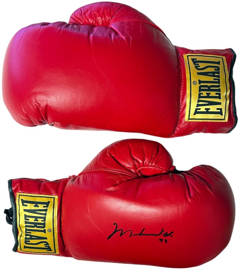 Muhammad Ali Signed Everlast Leather Boxing Gloves Pair/14oz - Beckett/COA/PHOTO
