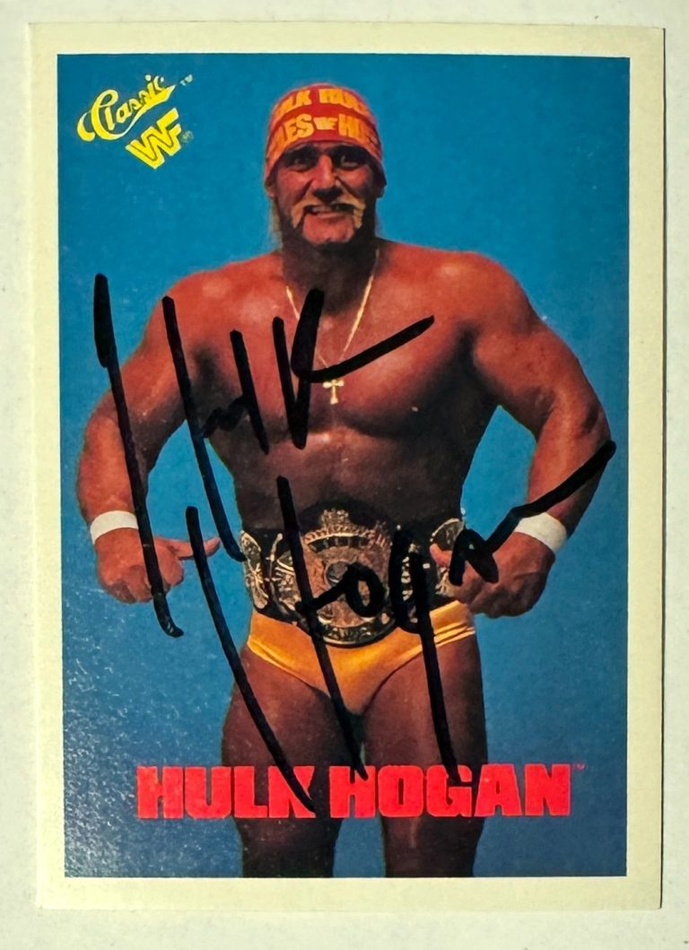 Hulk Hogan signed 1989 Classic WWF On Card Auto #1- Hogan Hologram/COA/HOF/WCW