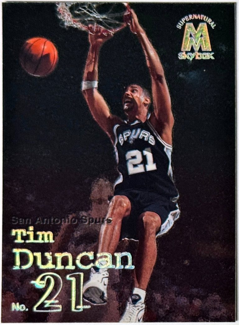 Tim Duncan 1998-99 Skybox Molten Metal Supernatural Card #135 (Spurs/HOF)