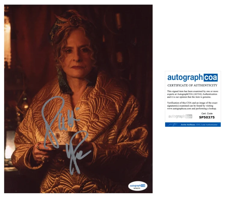 Patti LuPone ‘Agatha All Along’ Actress Signed 8x10 Photo 'Lilia' ACOA Marvel