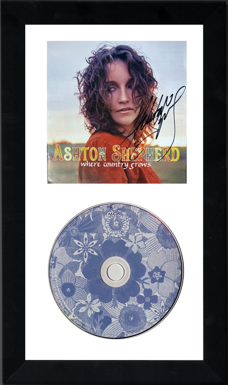 Ashton Shepherd signed 2011 Where Country Grows Album Booklet CD Framed - COA