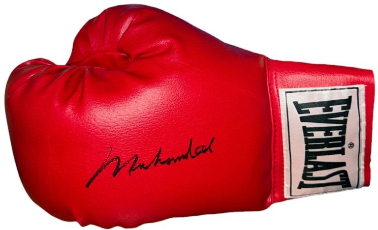 Muhammad Ali signed Everlast Leather Left Boxing Glove/14oz - Beckett Review