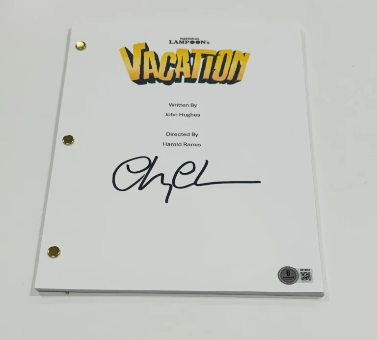 CHEVY CHASE SIGNED VACATION FULL MOVIE SCRIPT BECKETT BAS COA