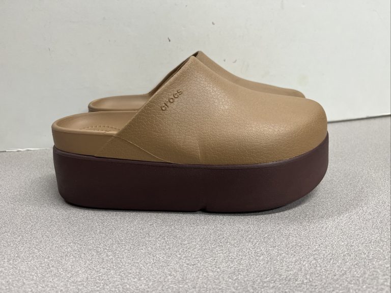 Crocs Women's Dylan Platform Clog, Sepia, size 8