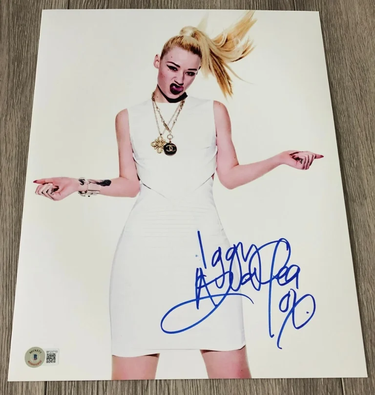 IGGY AZALEA SIGNED AUTOGRAPH FANCY 11x14 PHOTO B w/EXACT PROOF & BECKETT BAS COA