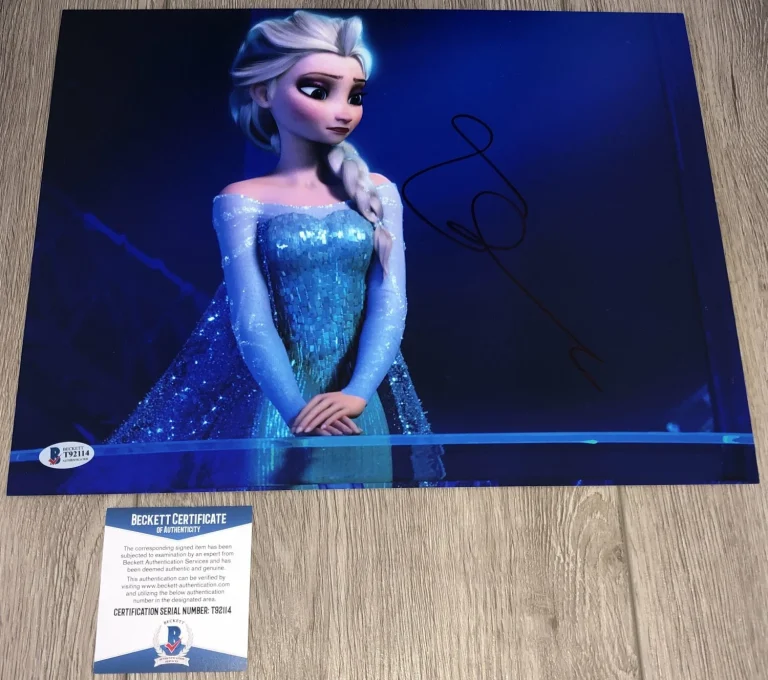 IDINA MENZEL SIGNED FROZEN ELSA WICKED 11x14 PHOTO w/PROOF & BECKETT BAS COA