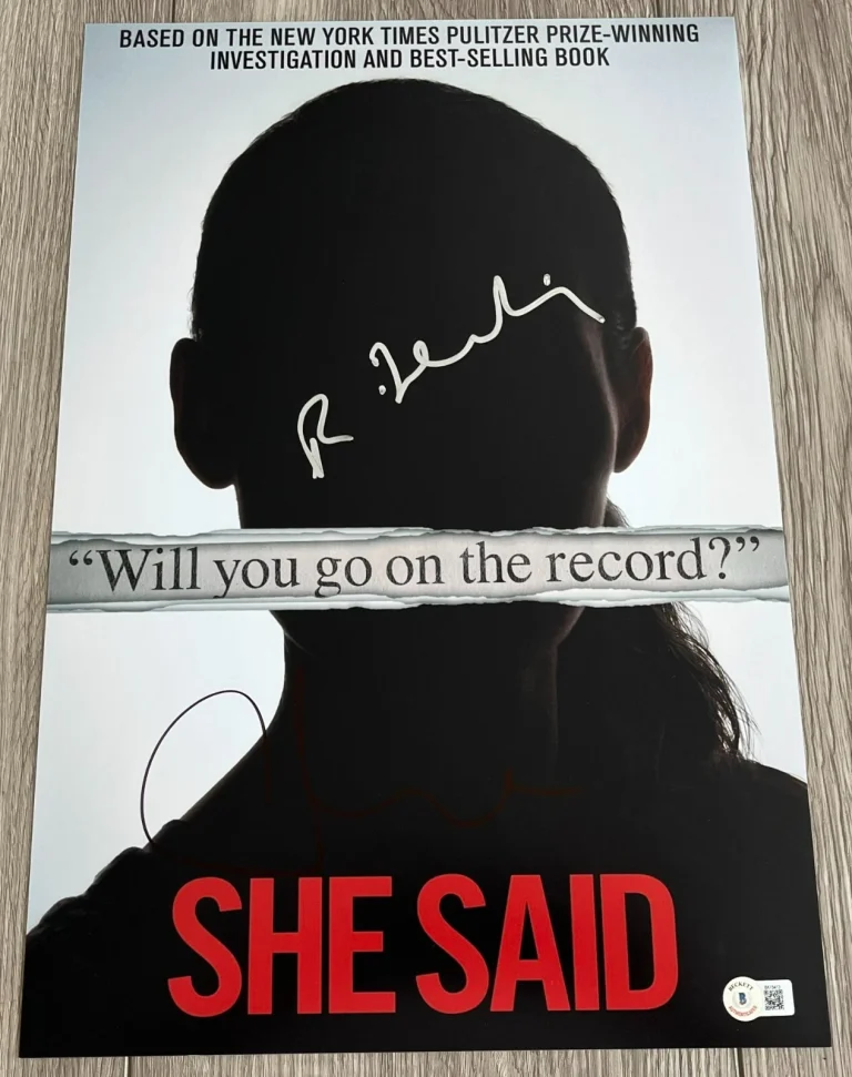 SHE SAID SIGNED 12x18 PHOTO REBECCA LENKIEWICZ & CAREY MULLIGAN w/PROOF BECKETT