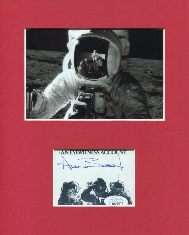 Alan Bean NASA Apollo Astronaut Moon Walker Signed Autograph Photo Display JSA