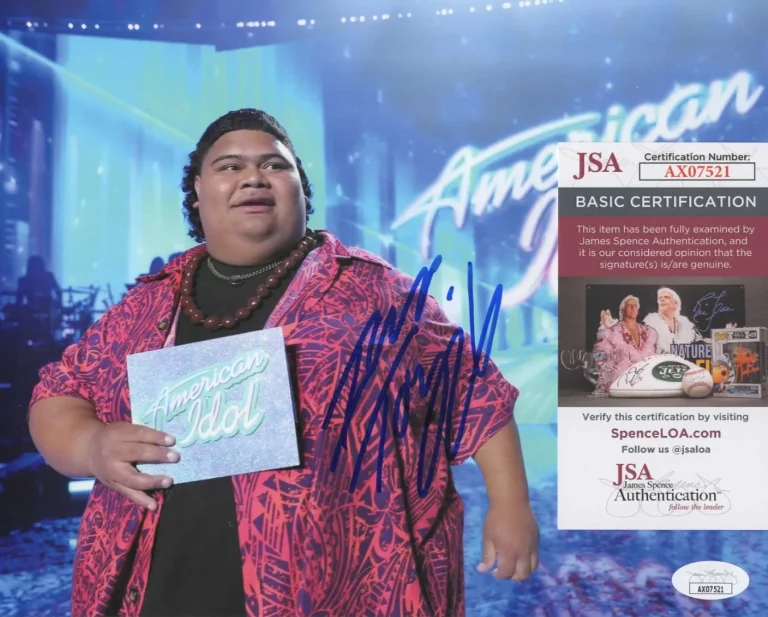 Iam Tongi Signed 8x10 Photo w/ JSA COA #AX07521 American Idol Season 21 Winner