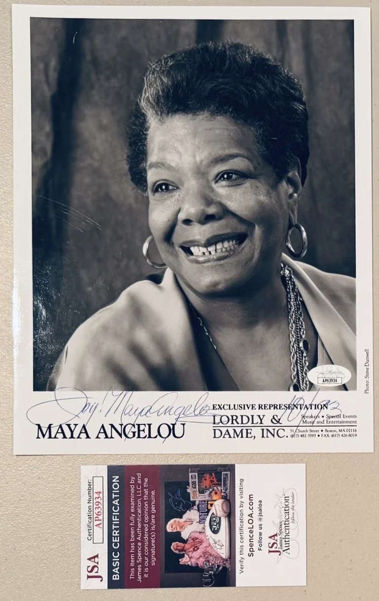 Maya Angelou Signed Autographed 8x10 Photo JSA Cert Poet Civil Rights Activist