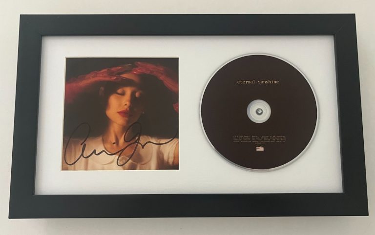 ARIANA GRANDE SIGNED AUTOGRAPH ETERNAL SUNSHINE FRAMED & MATTED CD & BECKETT COA
