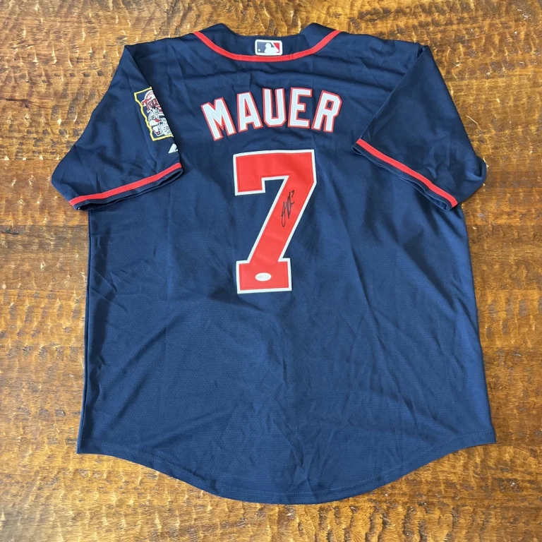 Joe Mauer Signed Minnesota Twins Jersey JSA Coa Autographed