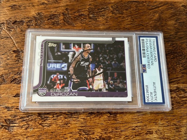 DeMar DeRozan IP Signed Topps Card Psa Dna Coa Slab Autographed Kings