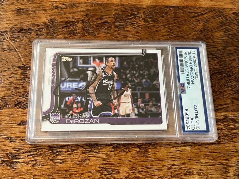 DeMar DeRozan IP Signed Topps Card Psa Dna Coa Slab Autographed Kings
