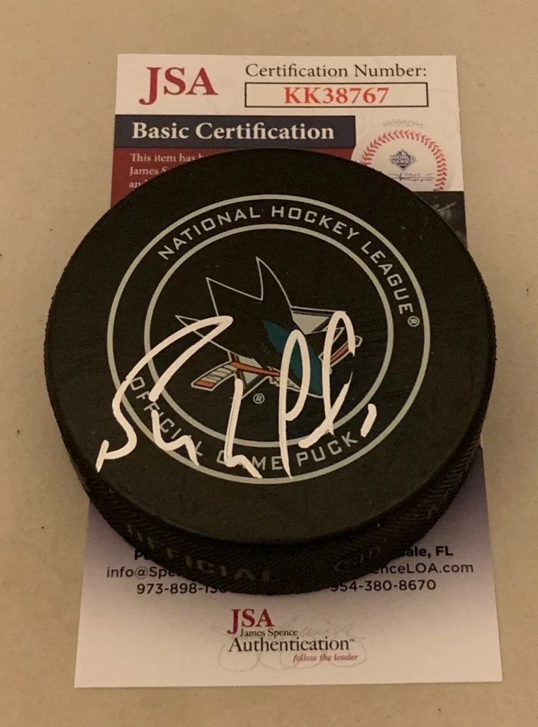 Bernie Nicholls signed San Jose Sharks Official Game puck autographed JSA