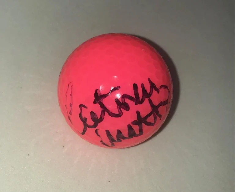 Catriona Matthew signed Hot Pink Wilson Hope Golf Ball autographed LPGA Scotland