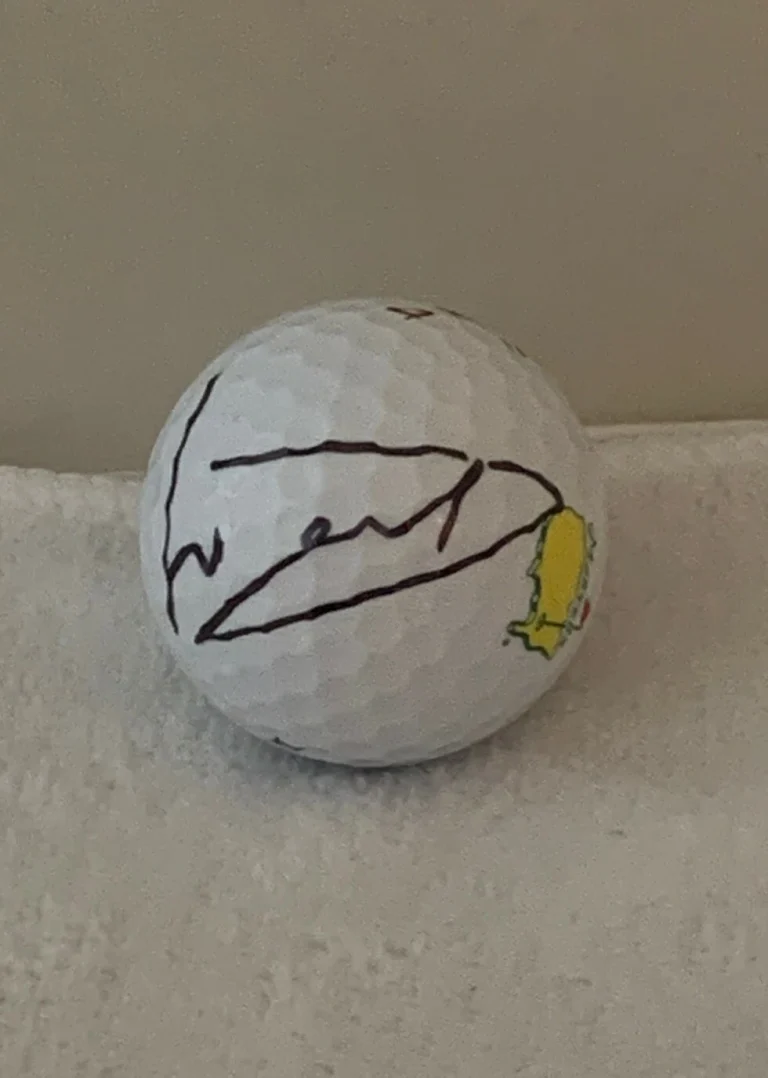 Luke Donald PGA signed Titleist Masters Golf Ball autographed