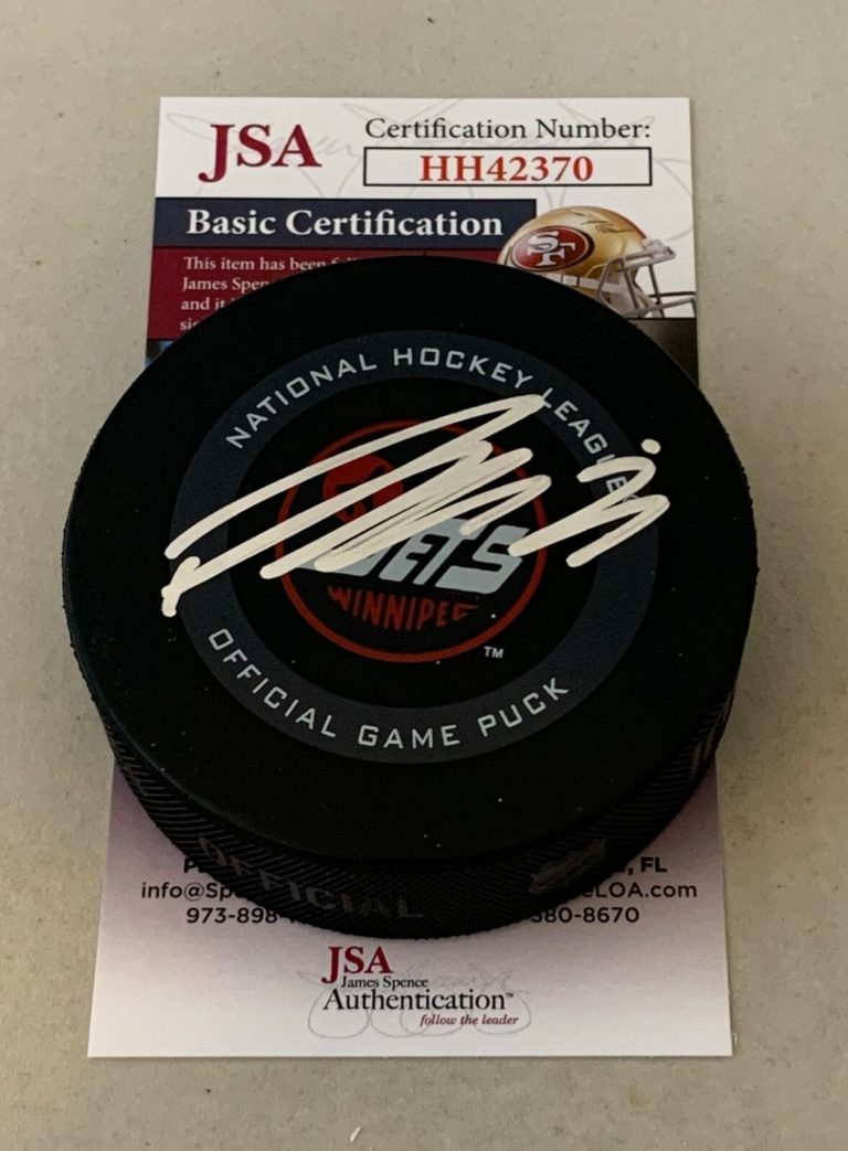 Patrik Laine signed Winnipeg Jets 3rd Jersey Official Game Puck autographed JSA