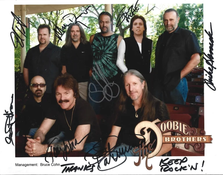 The Doobie Brothers REAL hand SIGNED 8x10