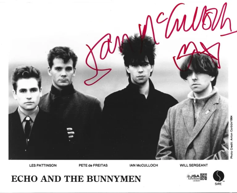 Ian McCulloch of Echo And The Bunnymen SIGNED Promo Photo JSA COA Autographed