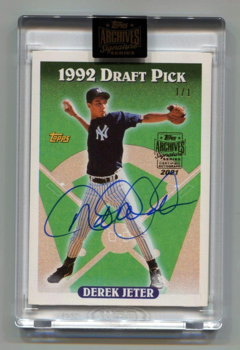 Derek Jeter 2021 Topps Archives Signature Retired 1993 Topps 98 RC Auto #1/1 HOF