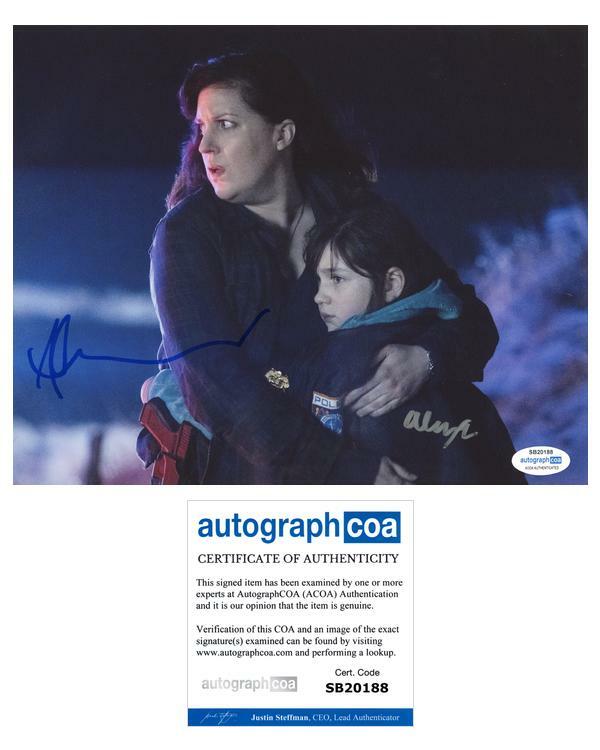 Allison Tolman & Alexa Swinton 