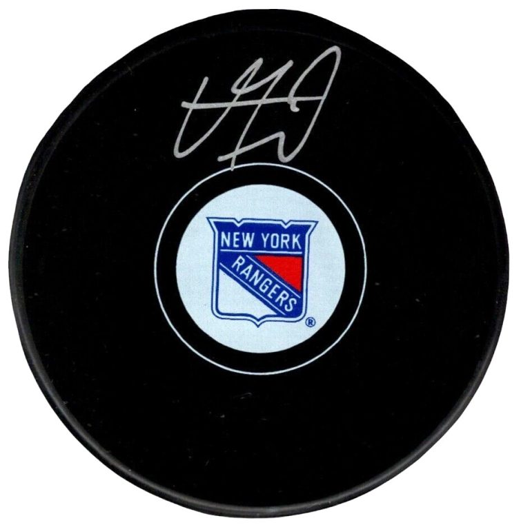 Vincent Trocheck Signed New York Rangers Logo Puck Beckett Witness BAS COA